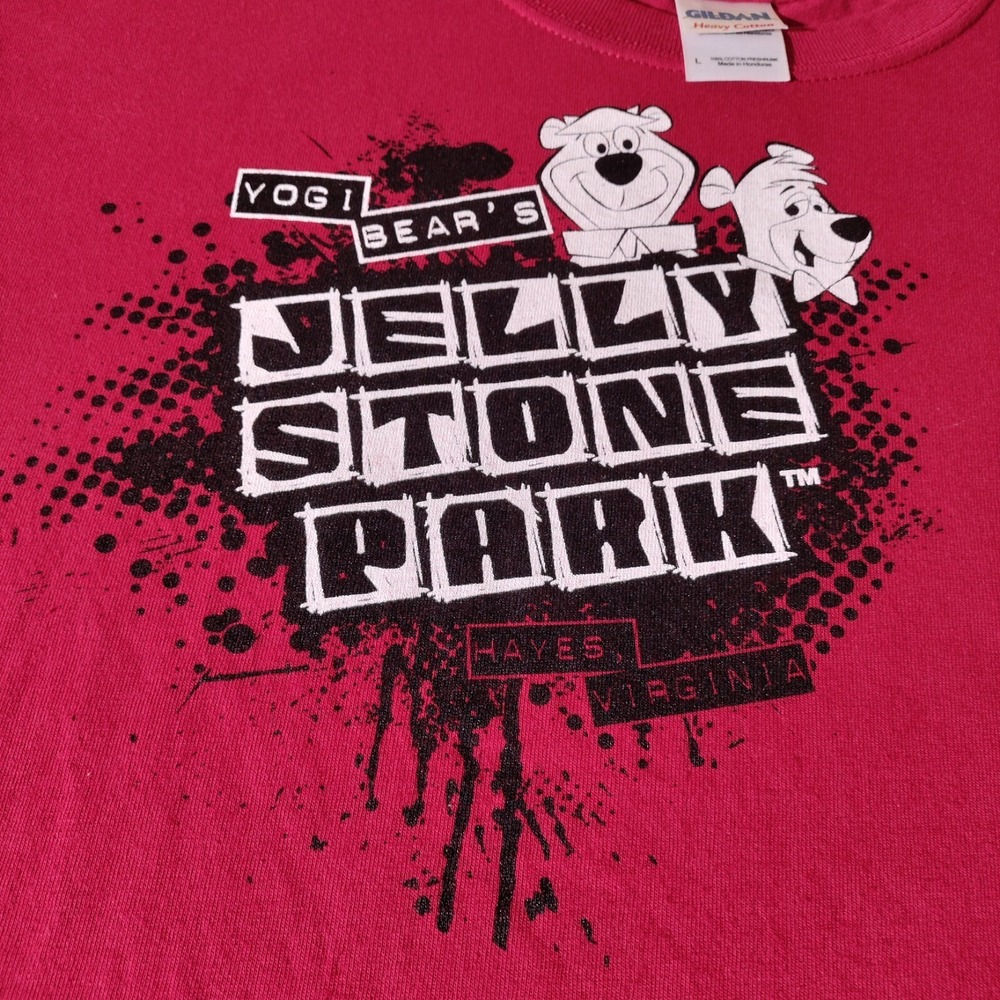 Jellystone Park Hayes Virginia Size L Red Short Sleeve T Shirt